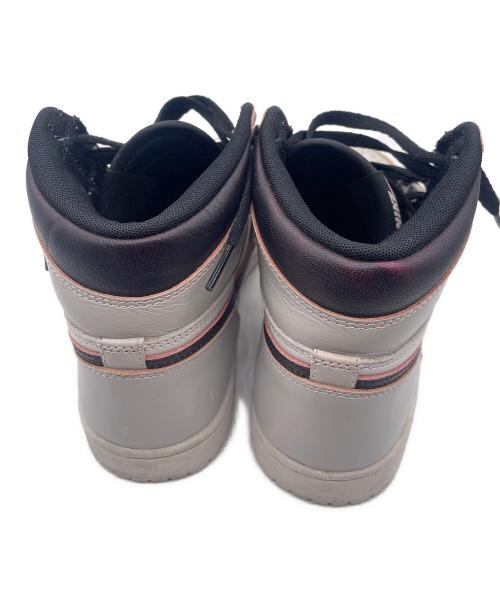 NIKE（ナイキ）NIKE (ナイキ) NIKE AIR JORDAN 1 （ナイキ　ジョーダン1） グレー サイズ:26.5の古着・服飾アイテム