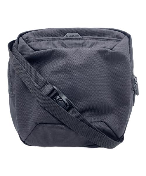 MONOLITH（モノリス）MONOLITH (モノリス) ショルダーバッグ ブラックの古着・服飾アイテム