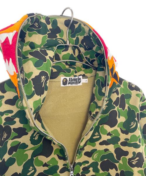 A BATHING APE（ア ベイシング エイプ）A BATHING APE (ア ベイシング エイプ) ジップパーカー ベージュ×グリーン サイズ:Lの古着・服飾アイテム