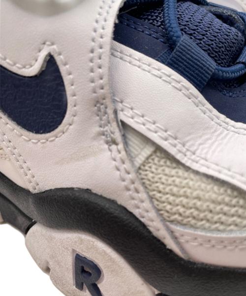 NIKE（ナイキ）NIKE (ナイキ) ミッドカットスニーカー AIR BARRAGE(エアバラージ) MID ホワイト×ネイビー サイズ:27の古着・服飾アイテム