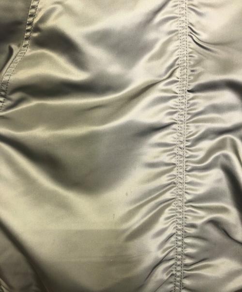 ALPHA INDUSTRIES（アルファインダストリーズ）ALPHA INDUSTRIES (アルファインダストリーズ) フライトジャケット オリーブ サイズ:Sの古着・服飾アイテム