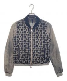 MONCLER（モンクレール）の古着「フラワーレースナイロンジャケット」｜グレー