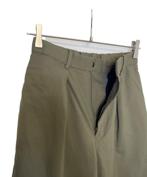 MARKAWARE（マーカウェア）MARKAWARE (マーカウェア) スラックス オリーブ サイズ:1の古着・服飾アイテム
