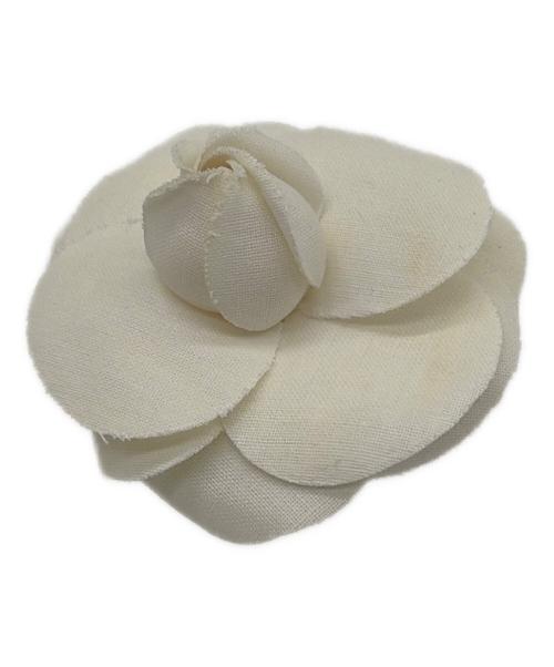 CHANEL（シャネル）CHANEL (シャネル) コサージュ ホワイトの古着・服飾アイテム