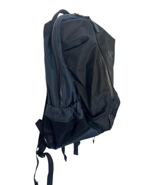 ARC'TERYX（アークテリクス）ARC'TERYX (アークテリクス) バックパック ネイビー×ブラックの古着・服飾アイテム