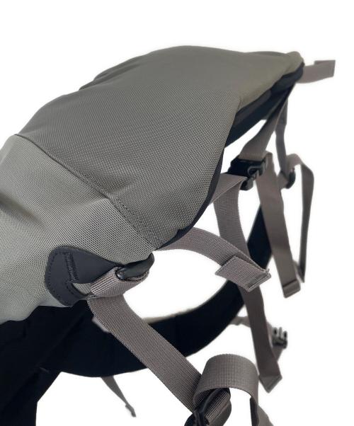 ARC'TERYX（アークテリクス）ARC'TERYX (アークテリクス) バックパック グレーの古着・服飾アイテム