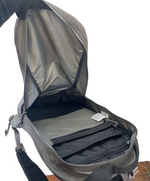 ARC'TERYX（アークテリクス）ARC'TERYX (アークテリクス) バックパック グレーの古着・服飾アイテム