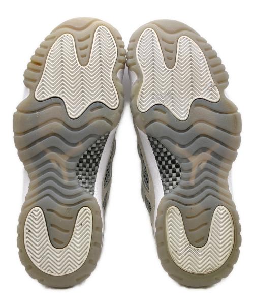 NIKE（ナイキ）NIKE (ナイキ) NIKEAIR JORDAN 11 RETRO LOW IE（ナイキ　エアジョーダン11 レトロ ロー アイイー） グレー×ホワイト サイズ:27.5cmの古着・服飾アイテム