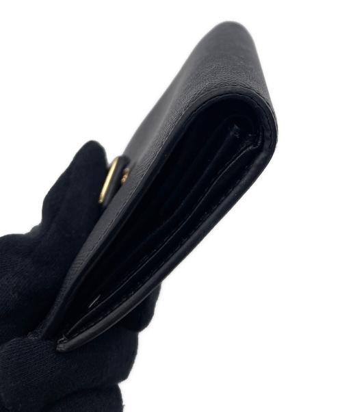 PRADA（プラダ）PRADA (プラダ) 2つ折り財布 ブラックの古着・服飾アイテム