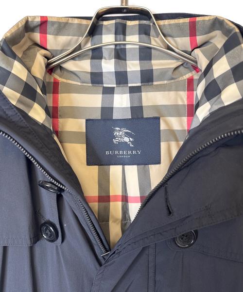 BURBERRY LONDON（バーバリーロンドン）BURBERRY LONDON (バーバリーロンドン) ラーナー付ダウンコート ブラック サイズ:Lの古着・服飾アイテム