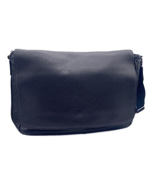TOD'S（トッズ）TOD'S (トッズ) メッセンジャーバッグ ブラックの古着・服飾アイテム