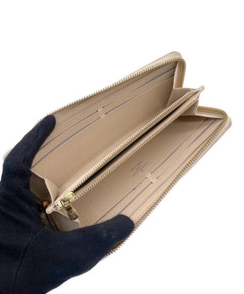 LOUIS VUITTON（ルイ ヴィトン）LOUIS VUITTON (ルイ ヴィトン) 長財布 アイボリーの古着・服飾アイテム