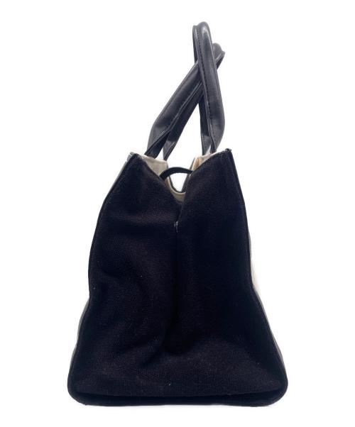 DIESEL（ディーゼル）DIESEL (ディーゼル) 2WAYショルダーバッグ アイボリー×ブラックの古着・服飾アイテム