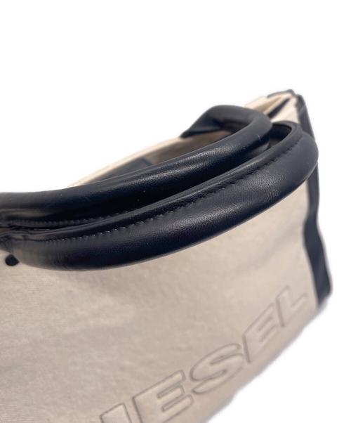 DIESEL（ディーゼル）DIESEL (ディーゼル) 2WAYショルダーバッグ アイボリー×ブラックの古着・服飾アイテム