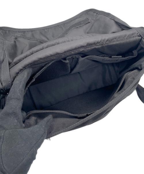 PORTER（ポーター）PORTER (ポーター) ヒートショルダーバッグ ブラックの古着・服飾アイテム