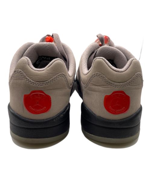 NIKE（ナイキ）NIKE (ナイキ) Air Jordan 5 Retro Lowハイカットスニーカー ホワイト サイズ:26.5の古着・服飾アイテム