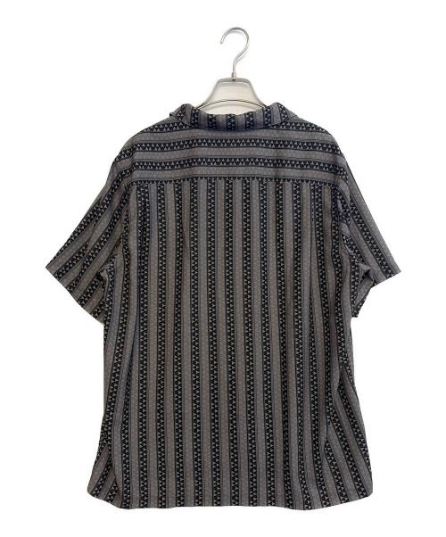 HUF（ハフ）HUF (ハフ) アロハシャツ グレー サイズ:Mの古着・服飾アイテム