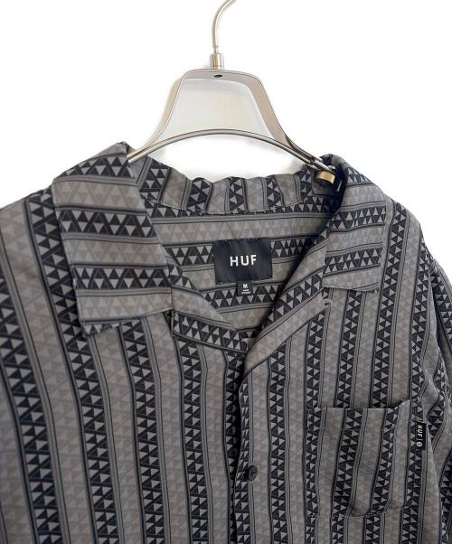 HUF（ハフ）HUF (ハフ) アロハシャツ グレー サイズ:Mの古着・服飾アイテム