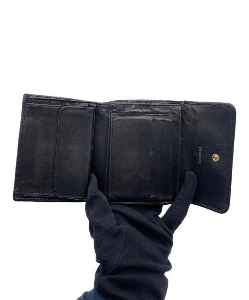 CHANEL（シャネル）CHANEL (シャネル) 3つ折り財布 ブラックの古着・服飾アイテム