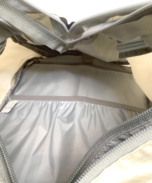 PHENIX（フェニックス）PHENIX (フェニックス) バックパック ライトグレーの古着・服飾アイテム