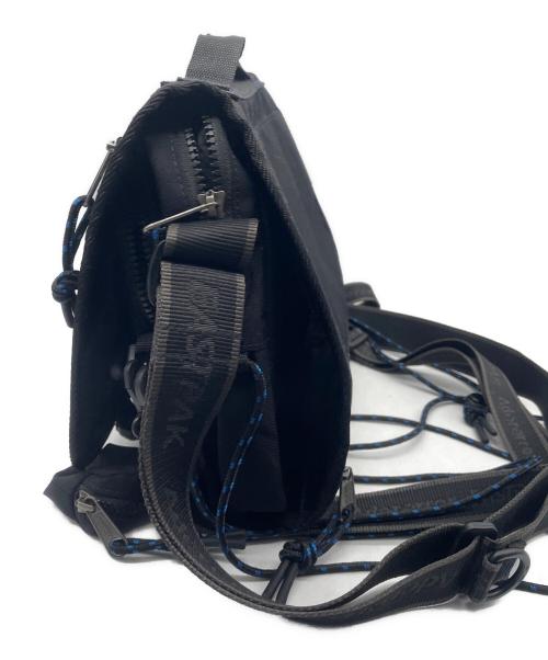 ADER error×EASTPAK（アーダーエラー×イーストパック）ADER error×EASTPAK (アーダーエラー×イーストパック) ショルダーバッグ ブラックの古着・服飾アイテム