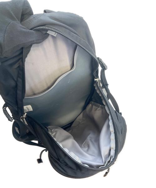THE NORTH FACE（ザ ノース フェイス）THE NORTH FACE (ザ ノース フェイス) HOT SHOTバックパック ブラックの古着・服飾アイテム