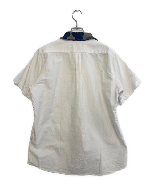 A BATHING APE（ア ベイシング エイプ）A BATHING APE (ア ベイシング エイプ) 半袖シャツ ホワイト サイズ:Mの古着・服飾アイテム