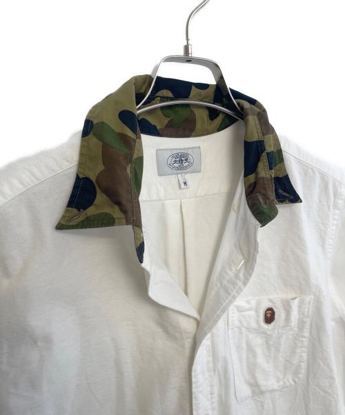A BATHING APE（ア ベイシング エイプ）A BATHING APE (ア ベイシング エイプ) 半袖シャツ ホワイト サイズ:Mの古着・服飾アイテム