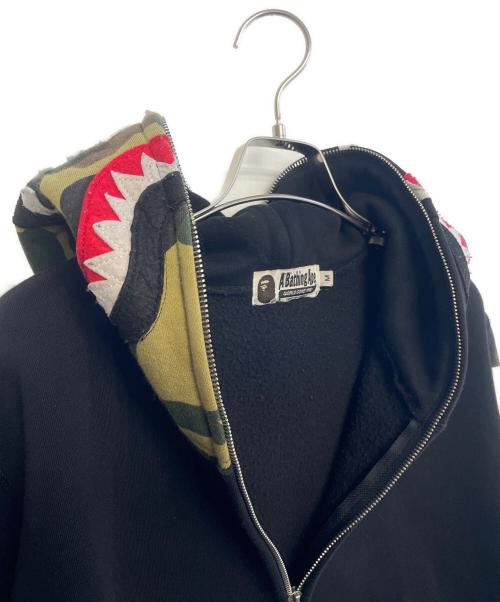 A BATHING APE（アベイシングエイプ）A BATHING APE (ア ベイシング エイプ) ジップパーカー ブラック サイズ:Mの古着・服飾アイテム