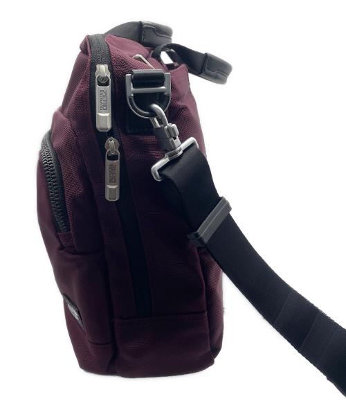 ZERO HALLIBURTON（ゼロ ハリバートン）ZERO HALLIBURTON (ゼロ ハリバートン) 2WAYショルダーバッグ ブラウンの古着・服飾アイテム