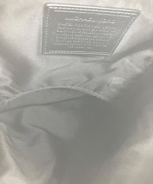 MICHAEL KORS（マイケル・コース）MICHAEL KORS (マイケル・コース) リュック ネイビーの古着・服飾アイテム