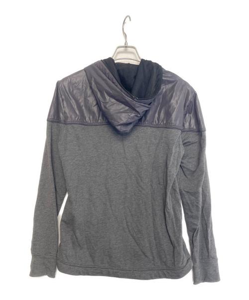 BURBERRY BLACK LABEL（バーバリーブラックレーベル）BURBERRY BLACK LABEL (バーバリーブラックレーベル) ジップパーカー グレー×ブラック サイズ:3の古着・服飾アイテム