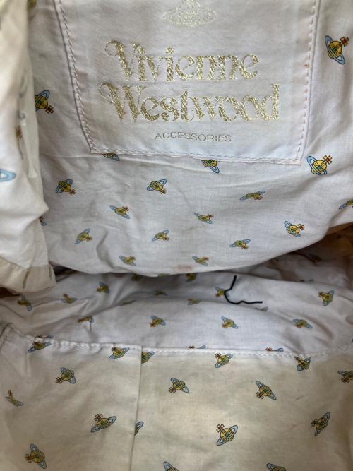 Vivienne Westwood（ヴィヴィアンウエストウッド）Vivienne Westwood (ヴィヴィアンウエストウッド) キャンバスショルダーバッグ ベージュの古着・服飾アイテム