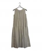 BLUE LABEL CRESTBRIDGEブルーレーベルクレストブリッジ）の古着「ノースリーブワンピース」｜ベージュ