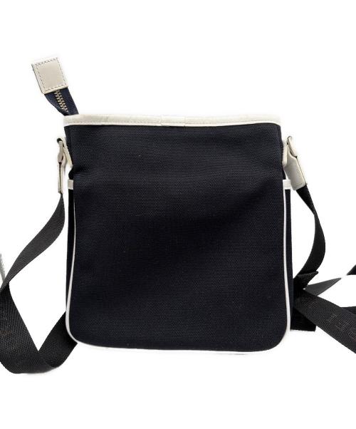 BURBERRY BLACK LABEL（バーバリーブラックレーベル）BURBERRY BLACK LABEL (バーバリーブラックレーベル) ショルダーバッグ ブラックの古着・服飾アイテム