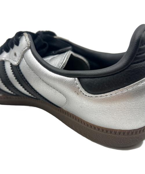 adidas（アディダス）adidas (アディダス) SAMBA シルバー×ブラック サイズ:23.5の古着・服飾アイテム