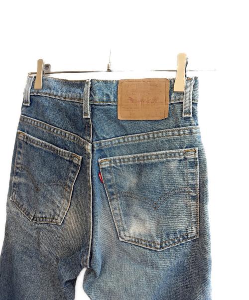 LEVI'S（リーバイス）LEVI'S (リーバイス) ダメージデニムパンツ インディゴ サイズ:W27の古着・服飾アイテム