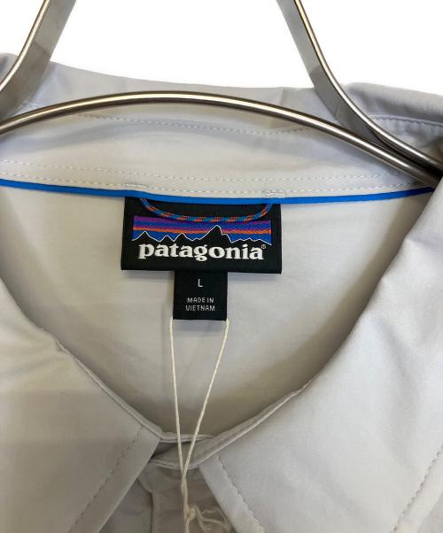 Patagonia（パタゴニア）Patagonia (パタゴニア) 長袖シャツ ライトグレー サイズ:Ｌ 未使用品の古着・服飾アイテム