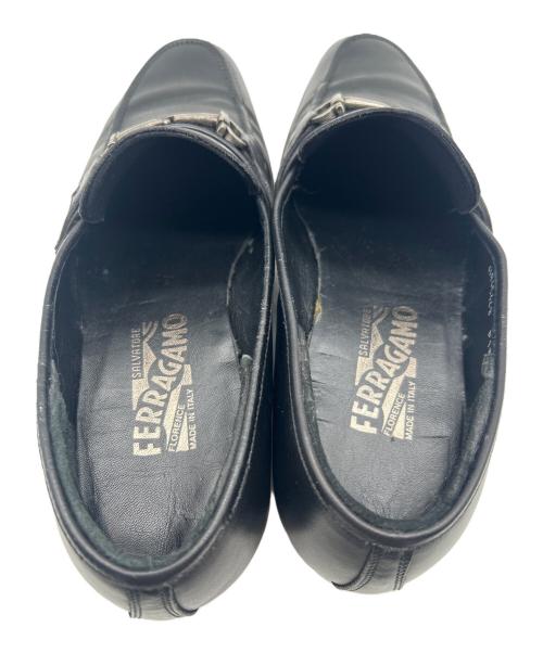Salvatore Ferragamo（サルヴァトーレ フェラガモ）Salvatore Ferragamo (サルヴァトーレ フェラガモ) ビジネスシューズ ブラック サイズ:7の古着・服飾アイテム