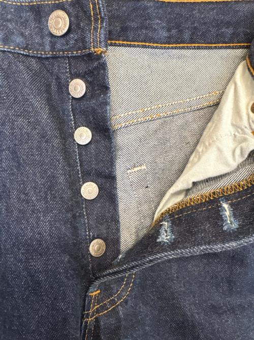 LEVI'S（リーバイス）LEVI'S (リーバイス) 501デニムパンツ インディゴ サイズ:SIZE 78.5cm (W31)の古着・服飾アイテム