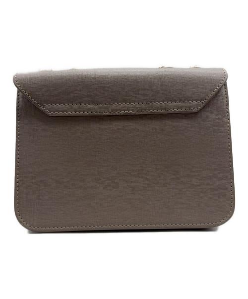 FURLA（フルラ）FURLA (フルラ) チェーンショルダーバッグ ベージュの古着・服飾アイテム