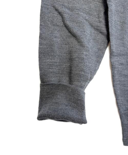 Aquascutum（アクアスキュータム）Aquascutum (アクアスキュータム) JOHN SMEDLEY (ジョンスメドレー) 薄手ニット グレー サイズ:M 未使用品の古着・服飾アイテム