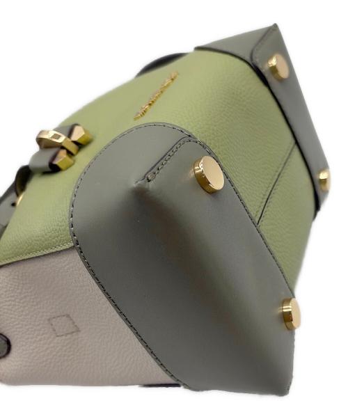 MICHAEL KORS（マイケル・コース）MICHAEL KORS (マイケル・コース) ショルダーバッグ オリーブ 未使用品の古着・服飾アイテム