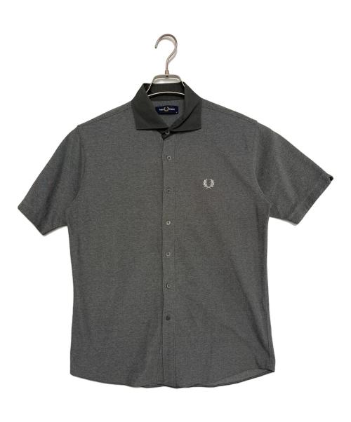 FRED PERRY（フレッドペリー）FRED PERRY (フレッドペリー) 半袖シャツ グレー サイズ:Mの古着・服飾アイテム