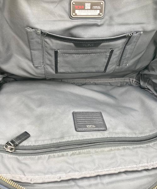 TUMI（トゥミ）TUMI (トゥミ) ビジネスバッグ ネイビーの古着・服飾アイテム