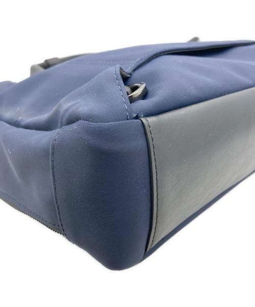 TUMI（トゥミ）TUMI (トゥミ) ビジネスバッグ ネイビーの古着・服飾アイテム