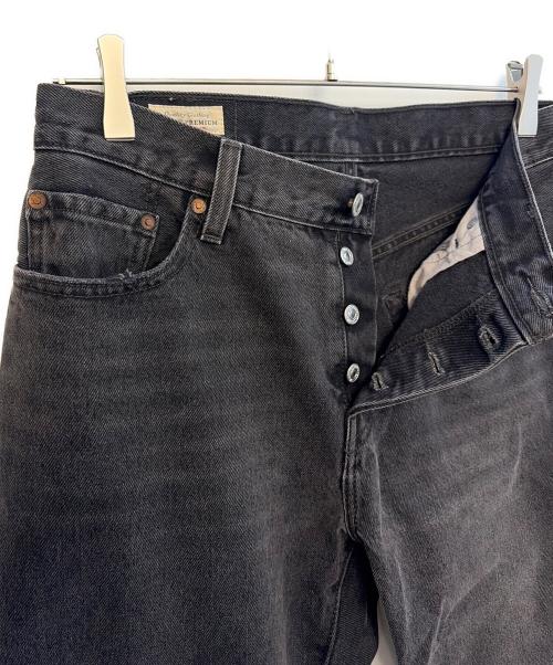 LEVI'S（リーバイス）LEVI'S (リーバイス) デニムパンツ ブラック サイズ:W28の古着・服飾アイテム