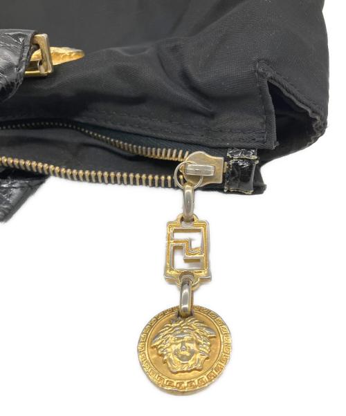 VERSACE（ヴェルサーチェ）VERSACE (ヴェルサーチェ) ハンドバッグ ブラックの古着・服飾アイテム