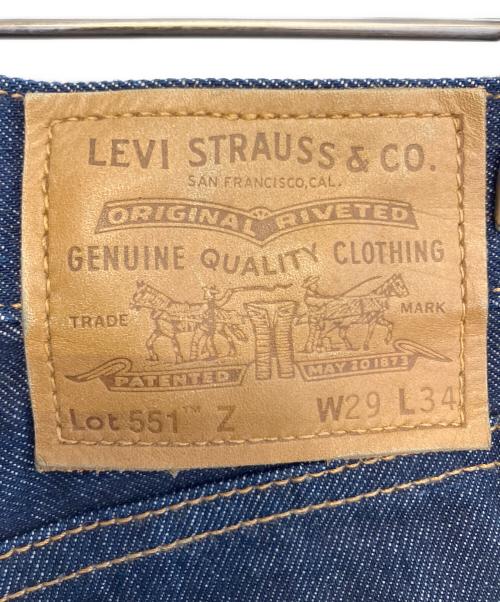 LEVI'S（リーバイス）LEVI'S (リーバイス) デニムパンツ インディゴ サイズ:W29 未使用品の古着・服飾アイテム