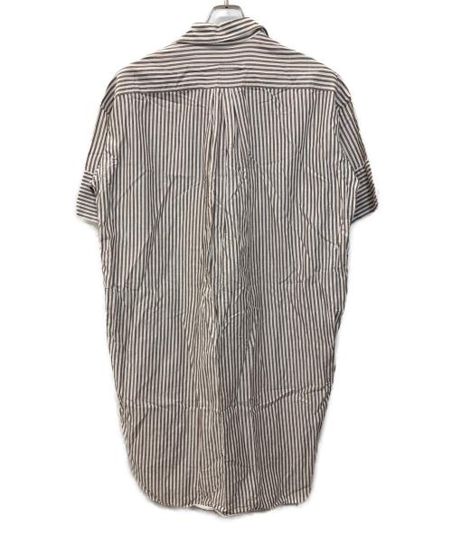 ticca（ティッカ）TICCA (ティッカ) スキッパーシャツワンピース ブラウン サイズ:SIZE FREEの古着・服飾アイテム